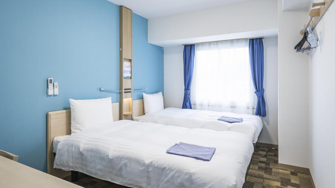 Toyoko Inn Nagano-Eki Higashi-Guchi Exterior foto